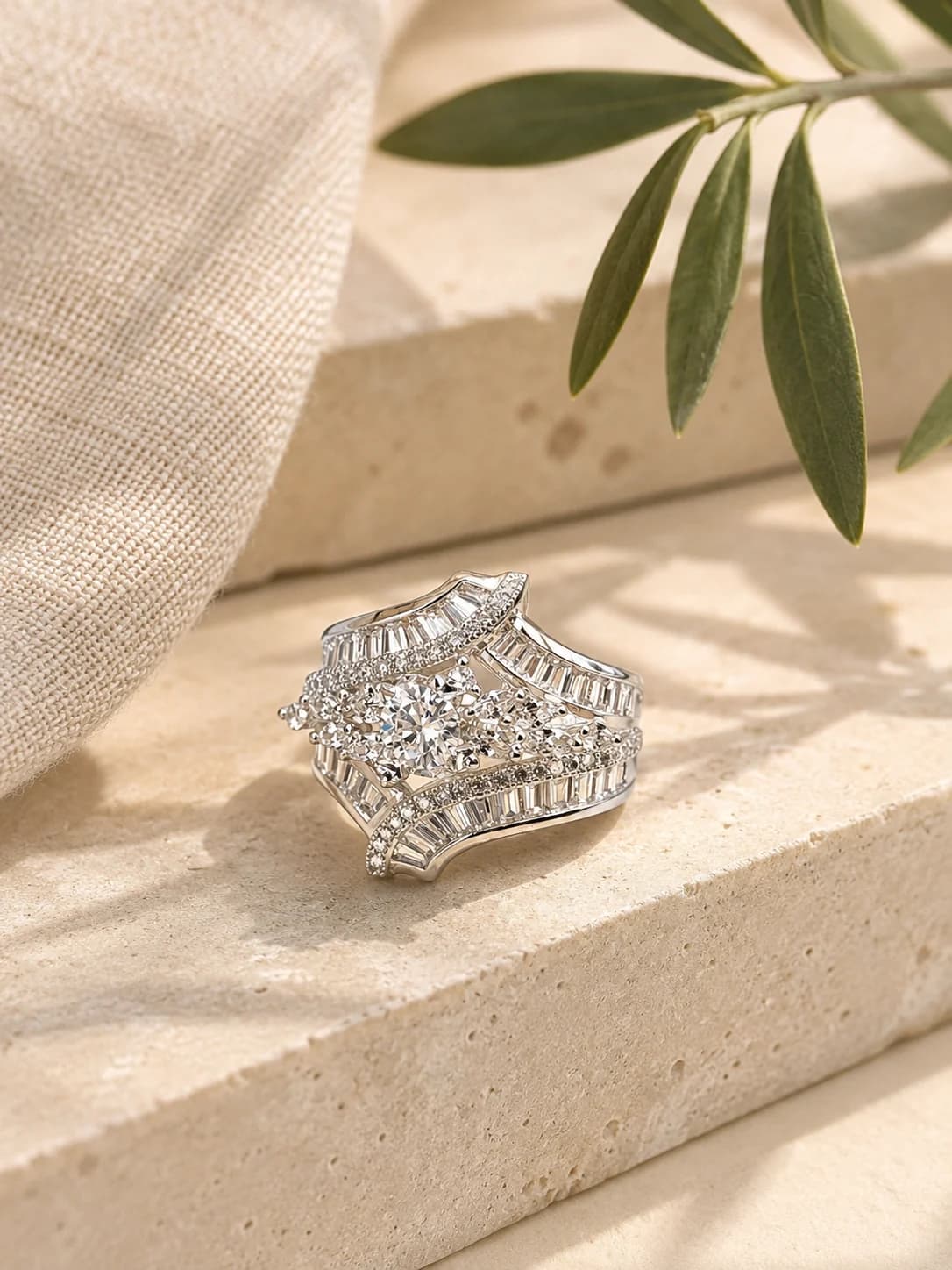 Luna Spark Ring