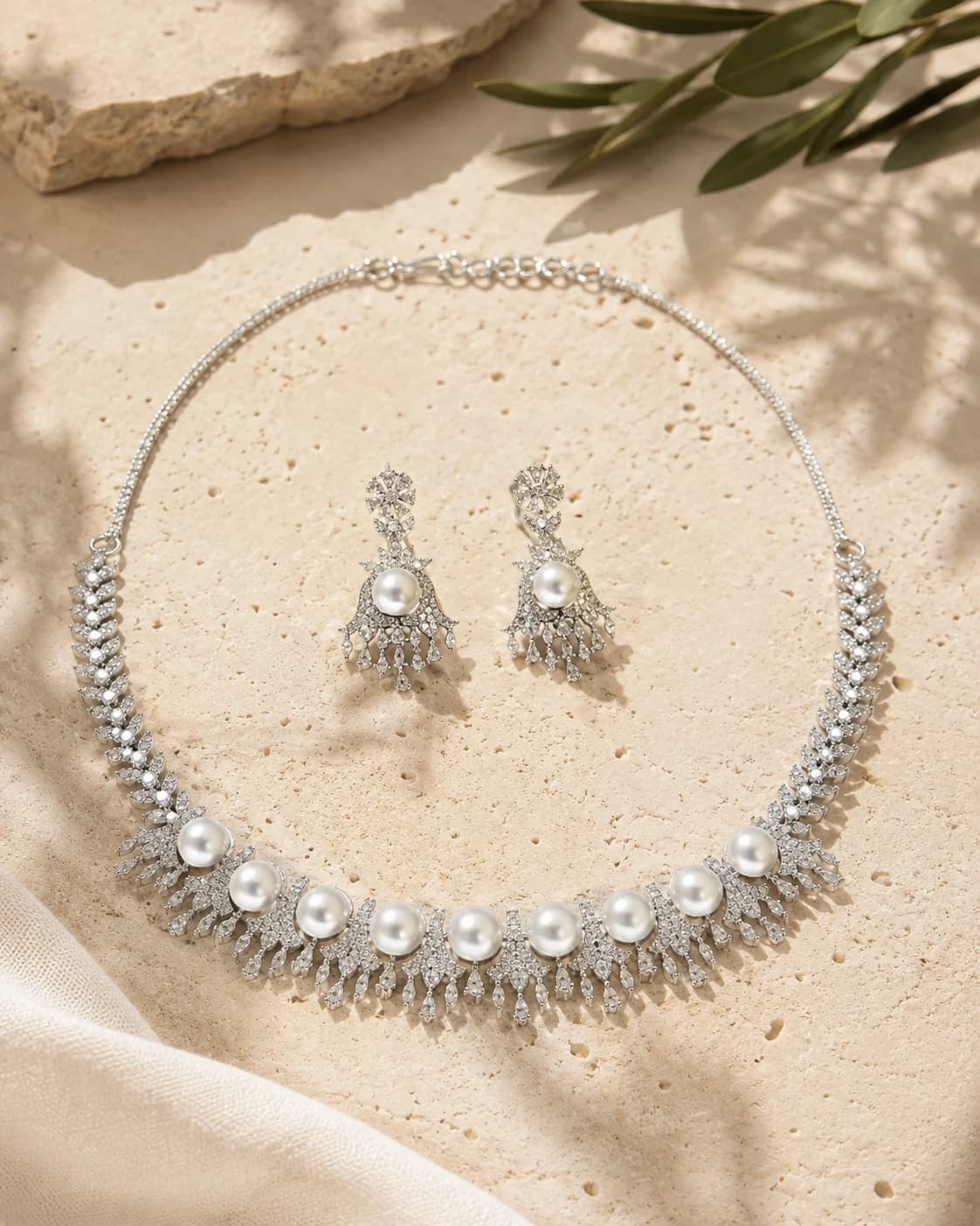 Moonlit Pearl set