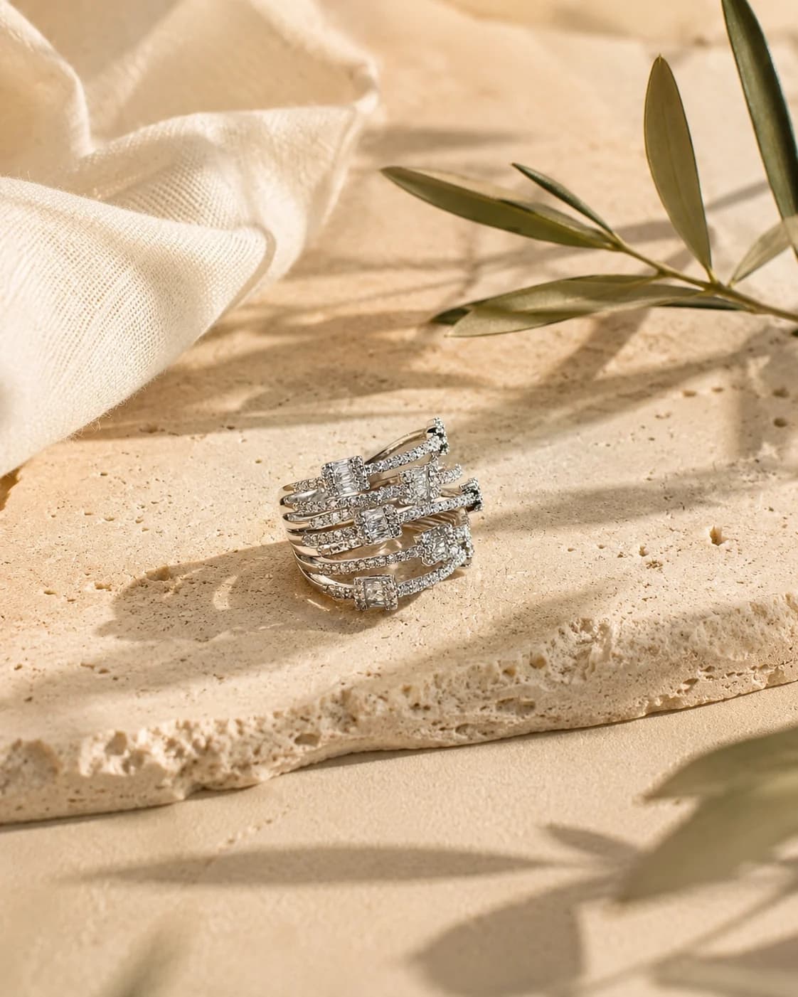 Hera's Luminescence Ring