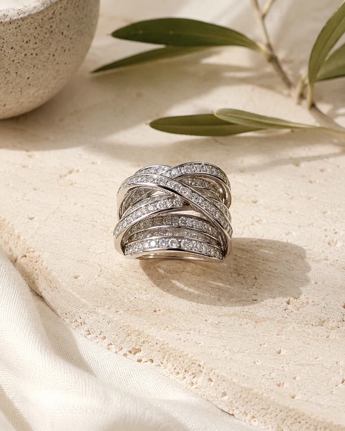 La Perle Diamantée Ring