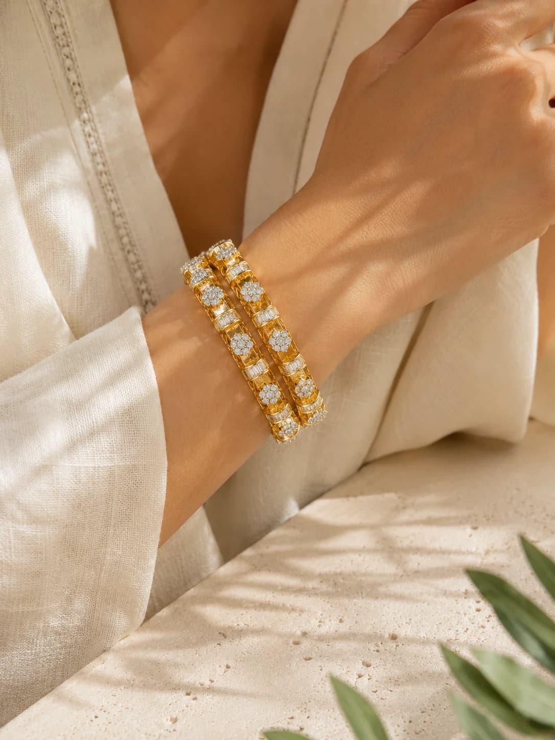 Rajnandani bangles model wearing