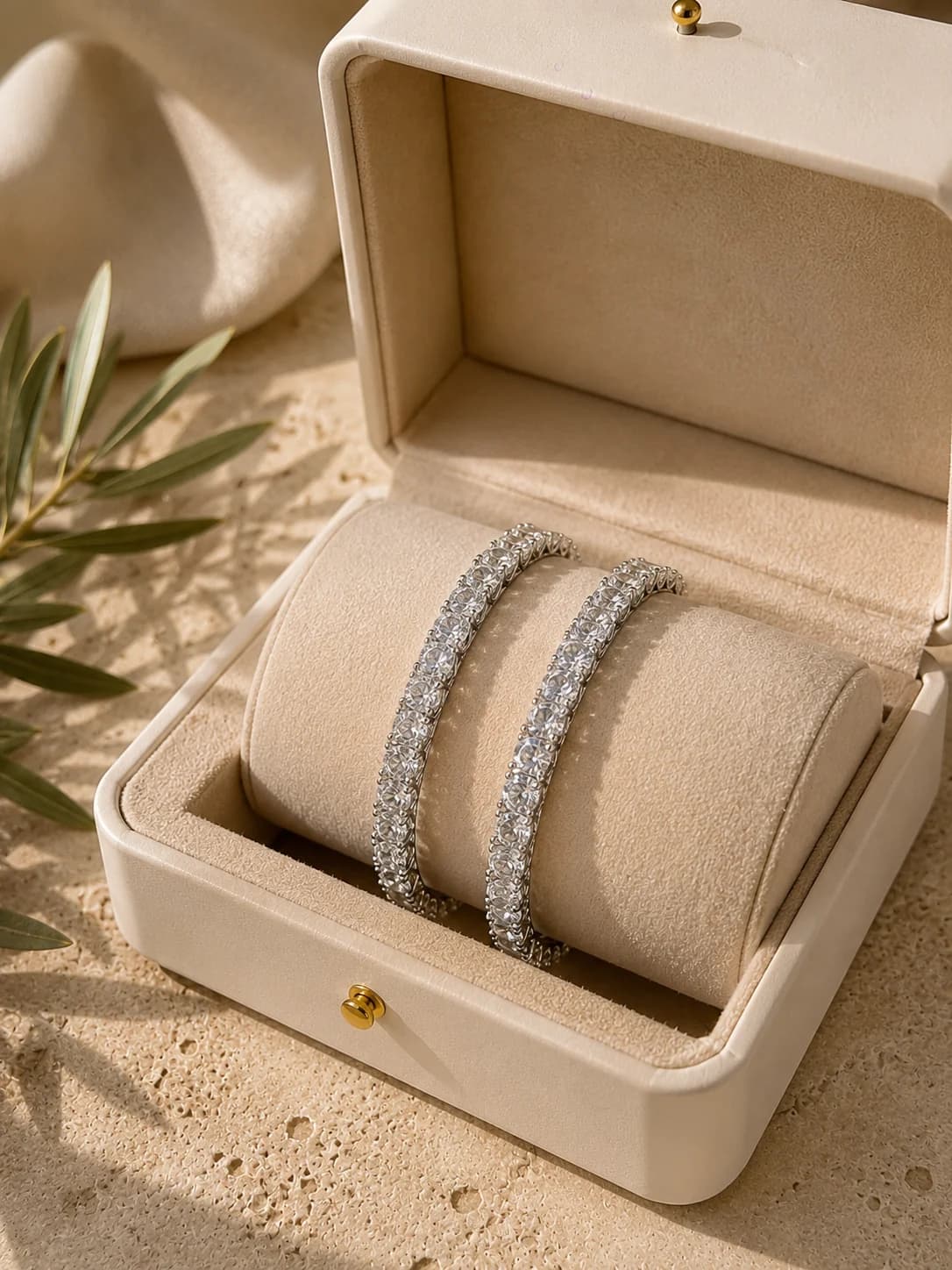 Moonlight Tennis bangles set packaging shot