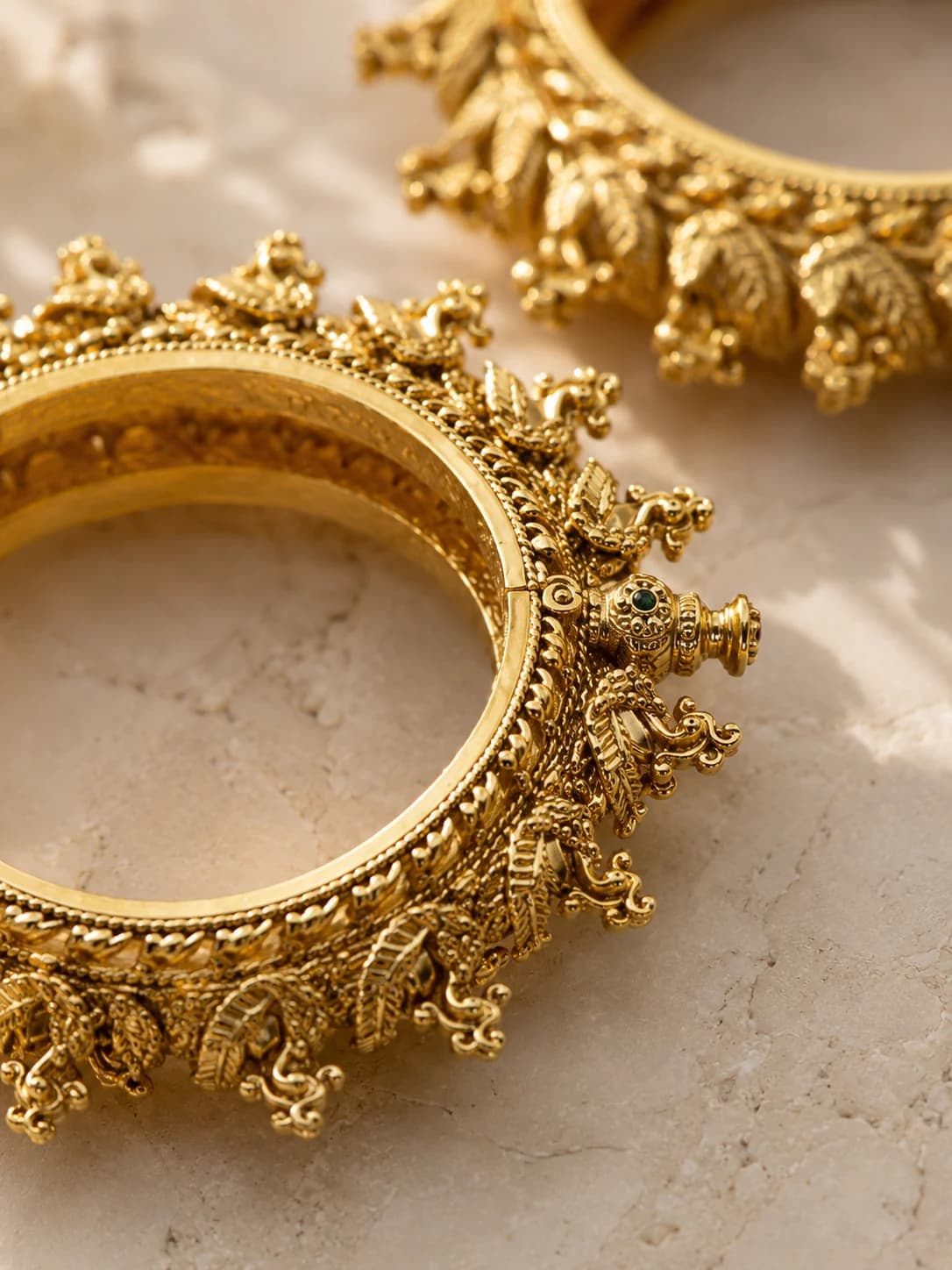 Minerwa Rajsi bangles