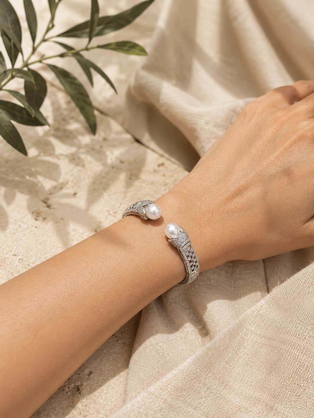 Ivory Bloom Bracelet