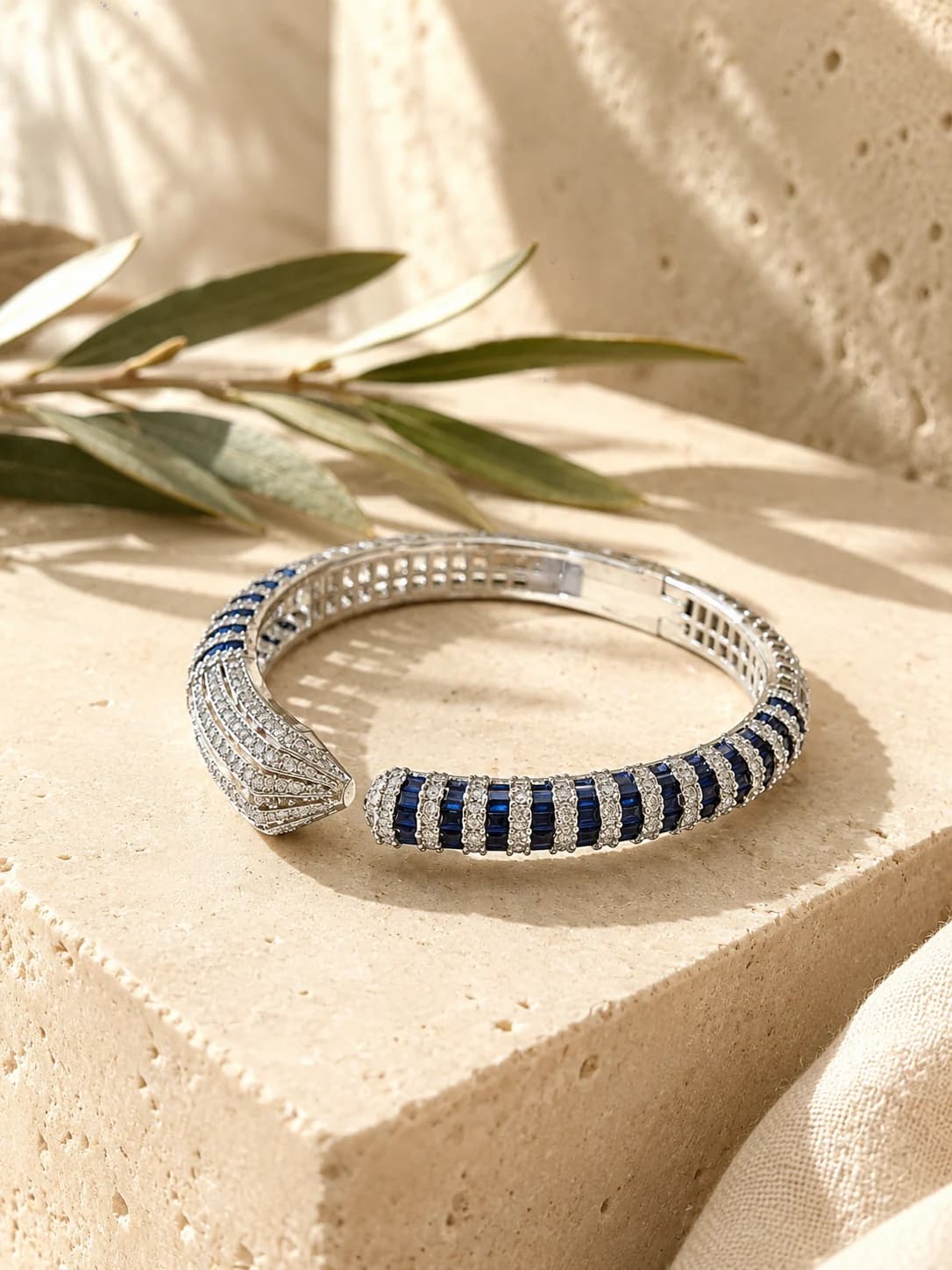 Illusion Blue Bracelet product image 3