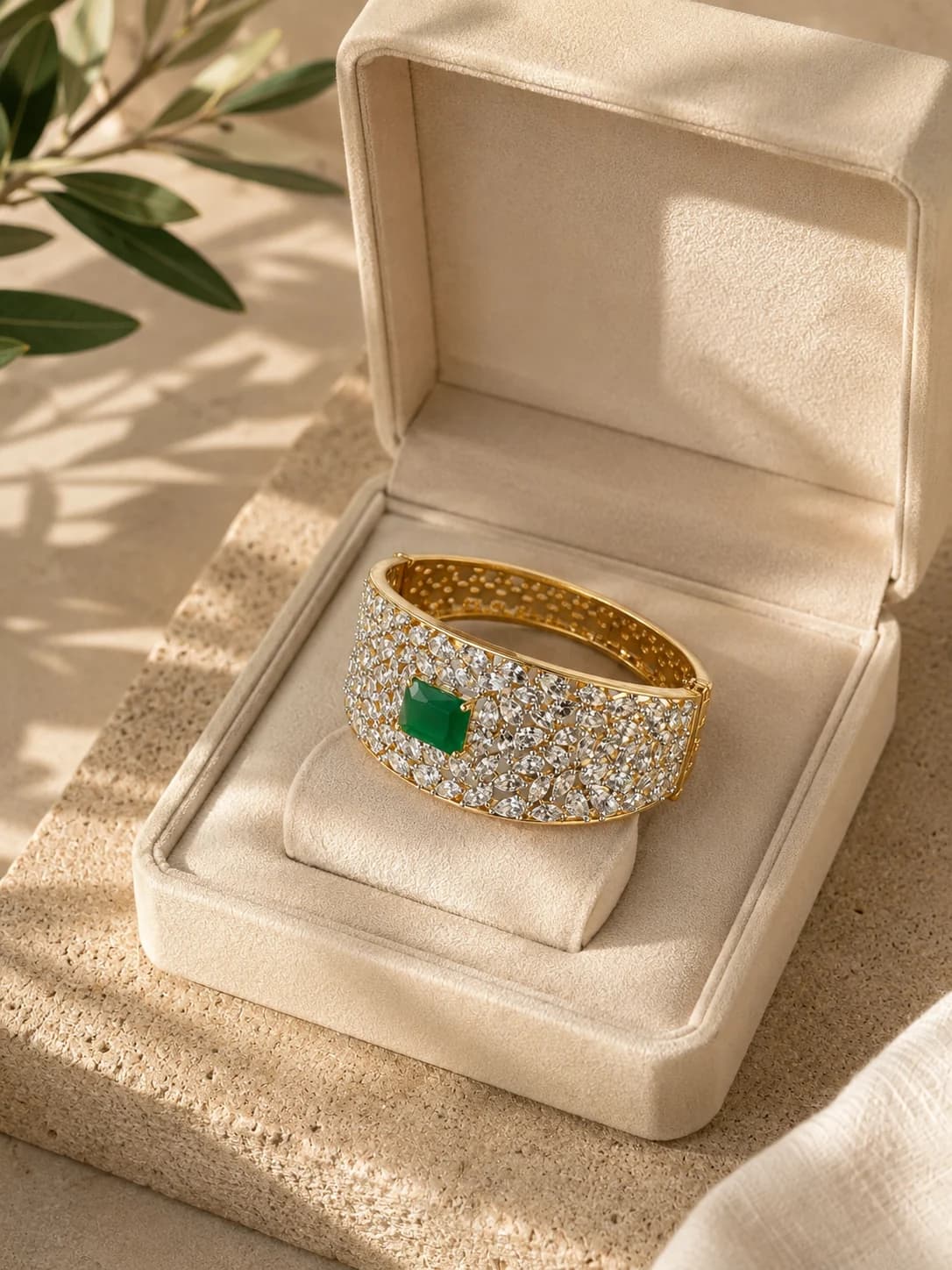 Elara Emerald Bracelet product image 4